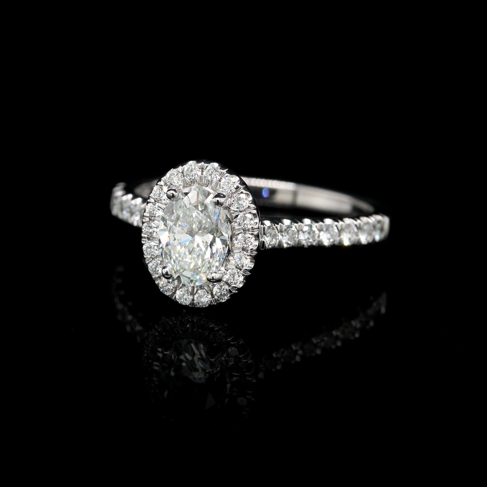 18k white gold halo engagement ring hotsell