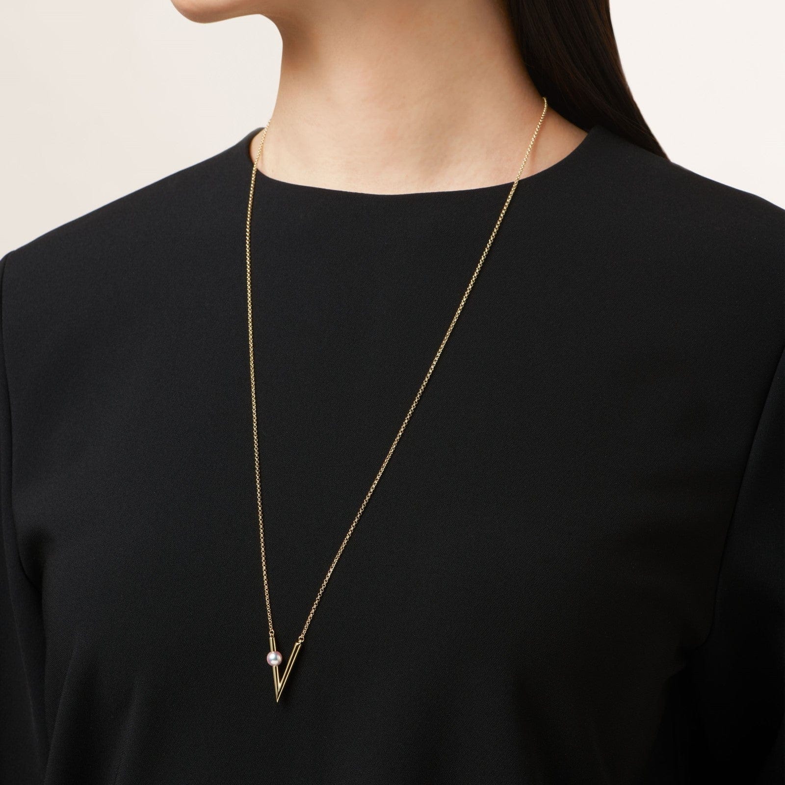 Mikimoto 18K Yellow Gold V Code Akoya Cultured Pearl Pendant