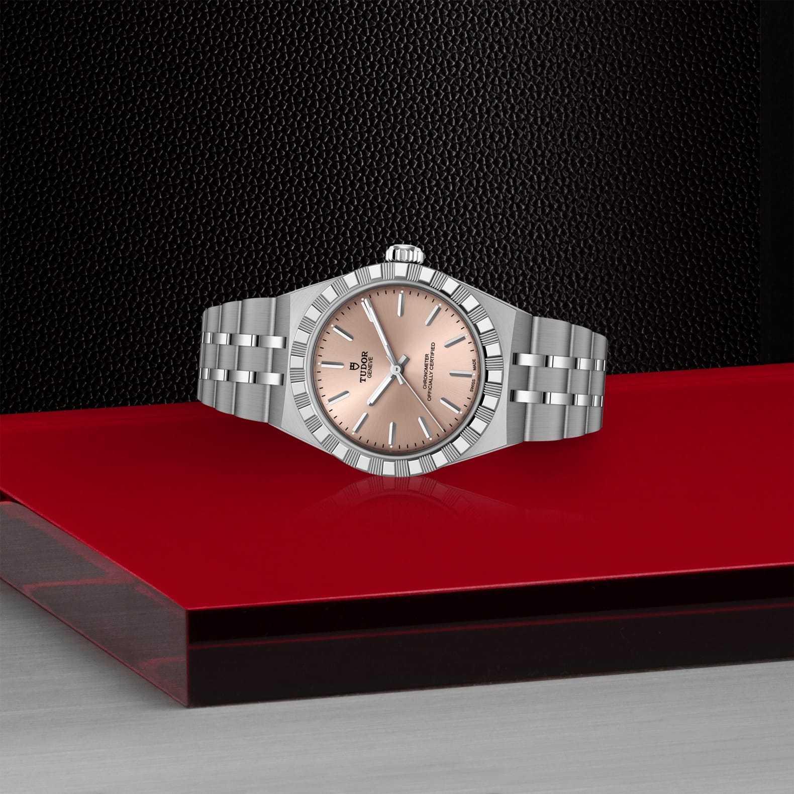 TUDOR Royal 30mm Steel M2830A1A0-0003 – Long's Jewelers