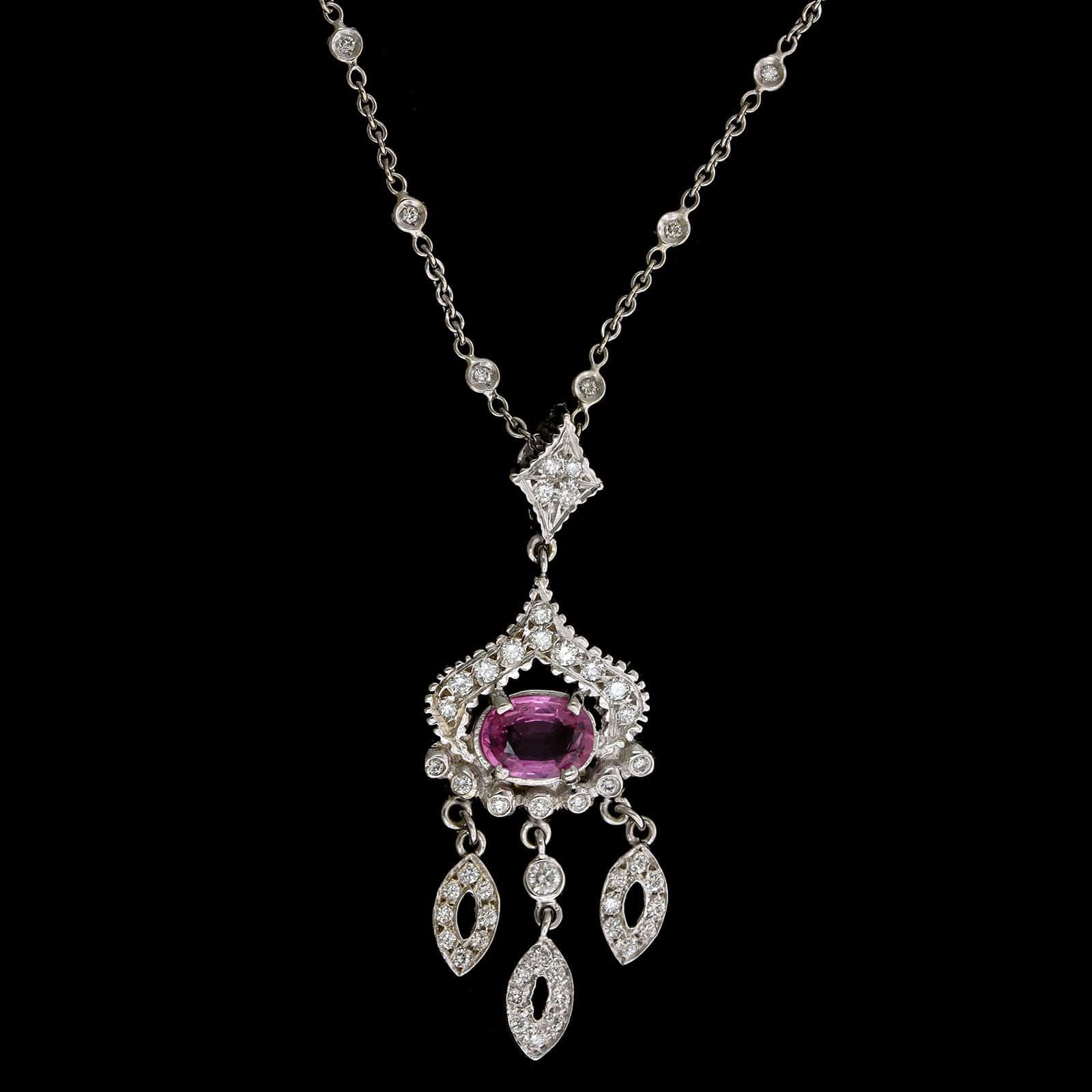 Pendant in Gold and Platinum with an Amethyst, Diamonds and Pink Sapphires