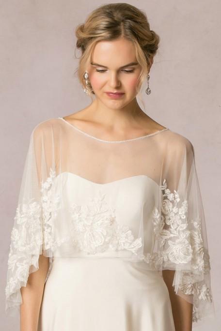 4 Trending Wedding Dresses & Jewelry To Match [Featuring: Flair Boston]