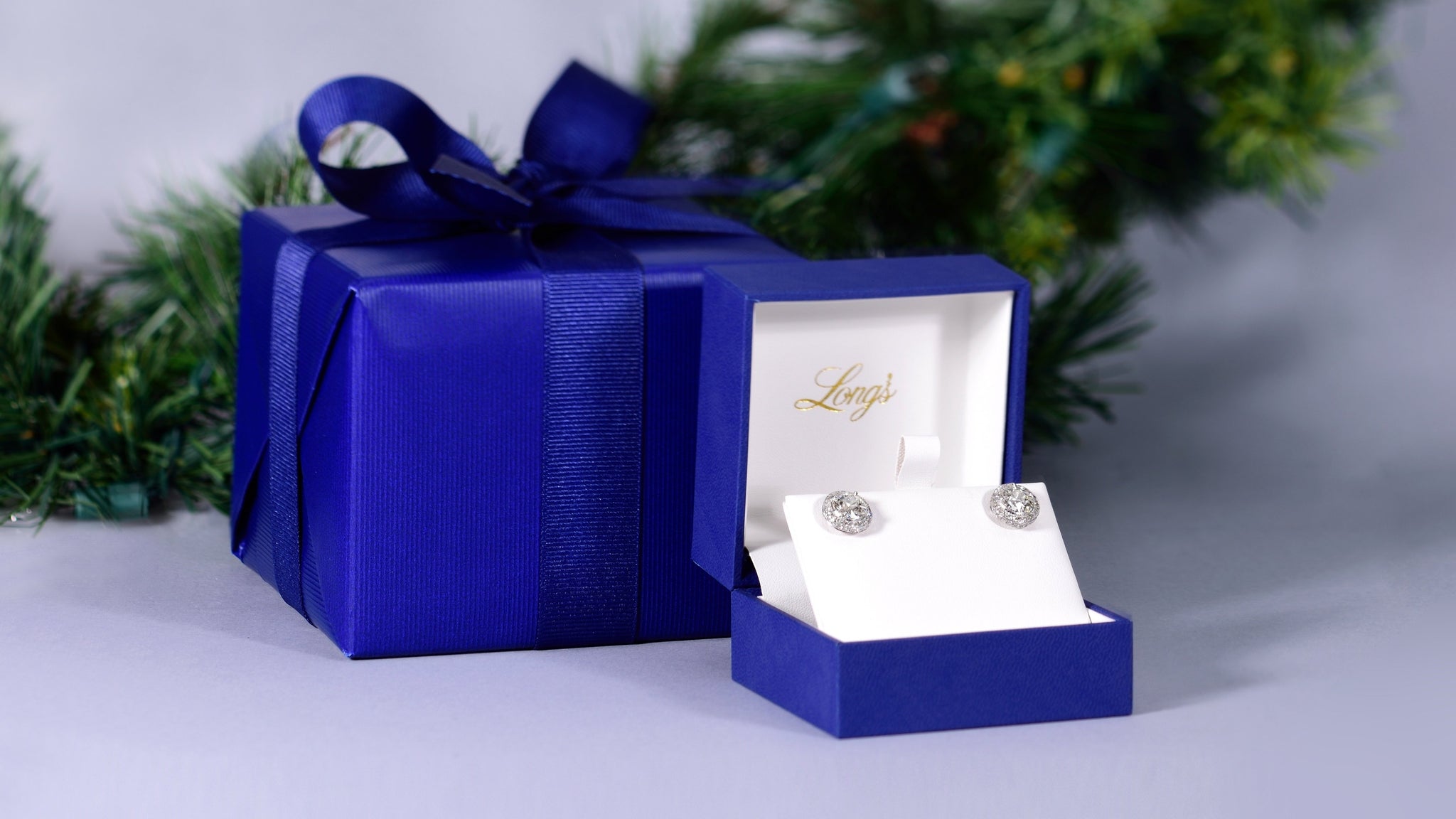 Real Advice On Gifting Jewelry For The Holidays