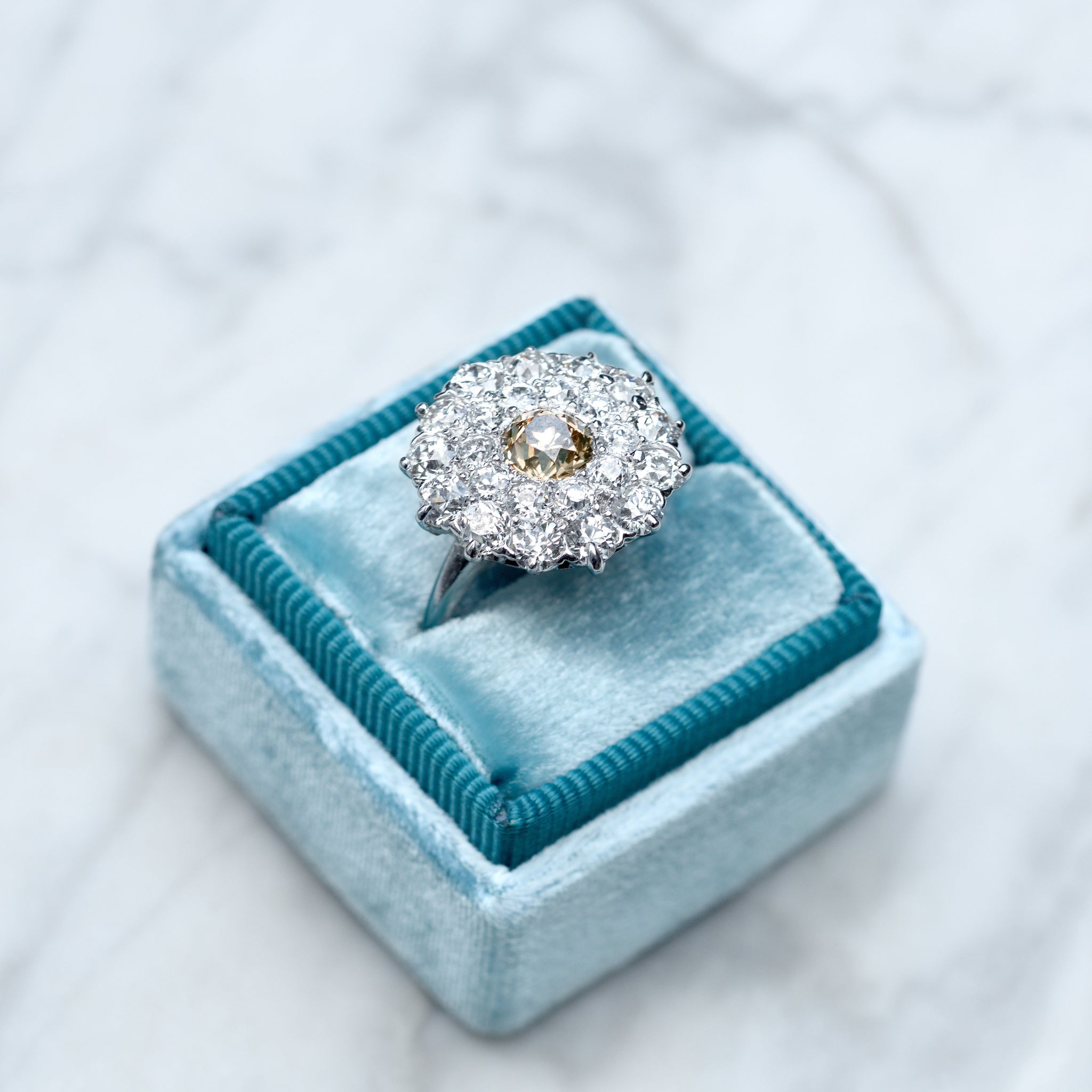 5 Vintage Engagement Rings To Say Yes To
