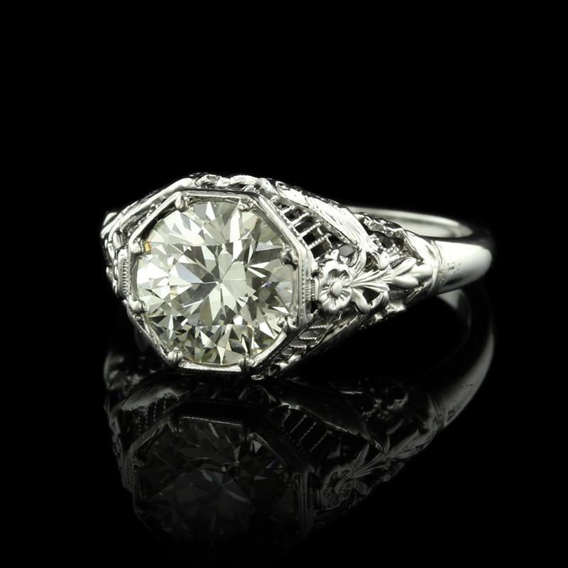 7 Unique Vintage Engagement Rings [Just In]
