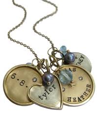 Jewelry Push Presents: Give Her Another Gift to Cherish