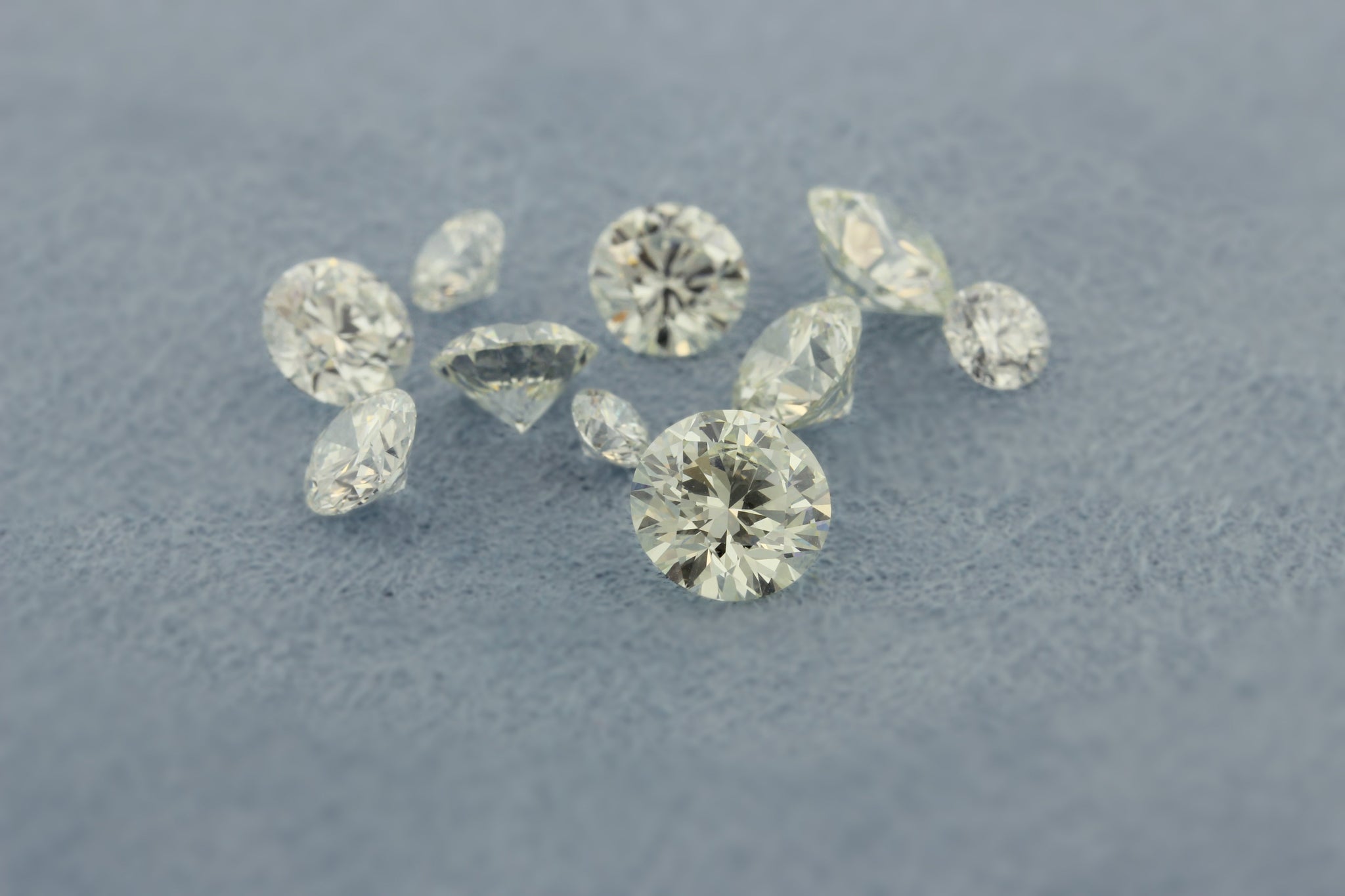 7 Money Saving Tips For Buying Loose Diamonds
