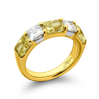 18K Yellow Gold Alternating Fancy Yellow and White Radiant Cut Diamond Band
