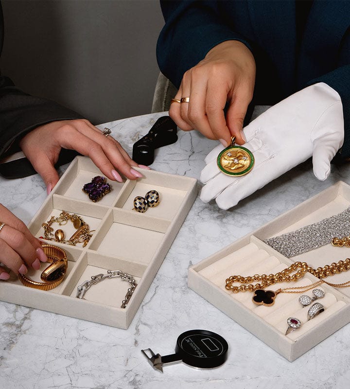 Selling jewelry and watches Boston