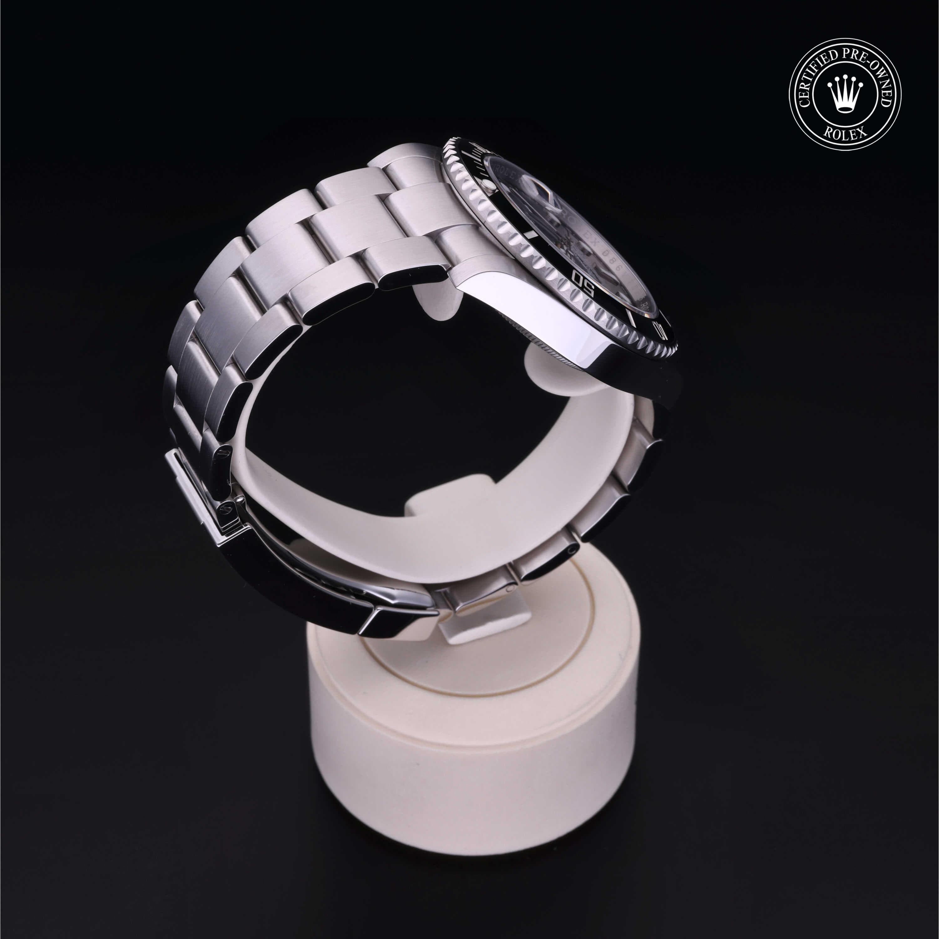Rolex Certified Pre-Owned Submariner Date