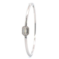 18K White Gold Diamond Bangle