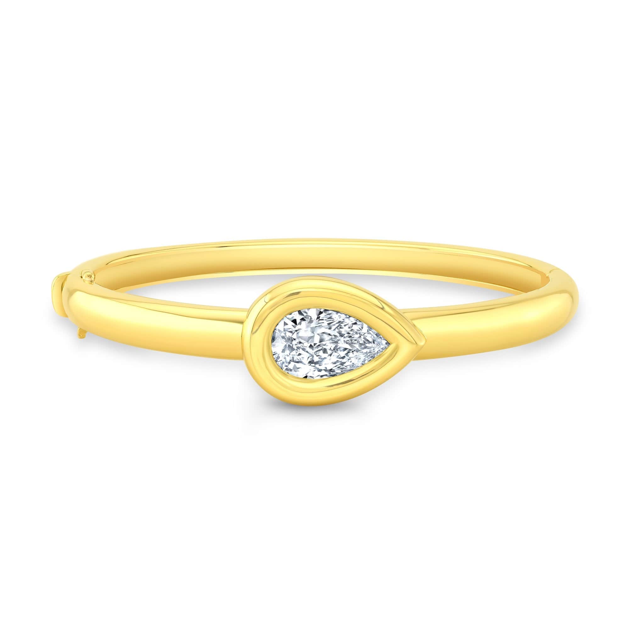 18K Yellow Gold Pear Shaped Diamond Bangle Bracelet