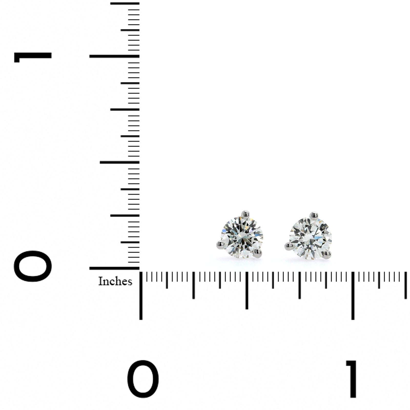 18K White Gold Diamond Stud Earrings