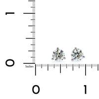 18K White Gold Diamond Stud Earrings