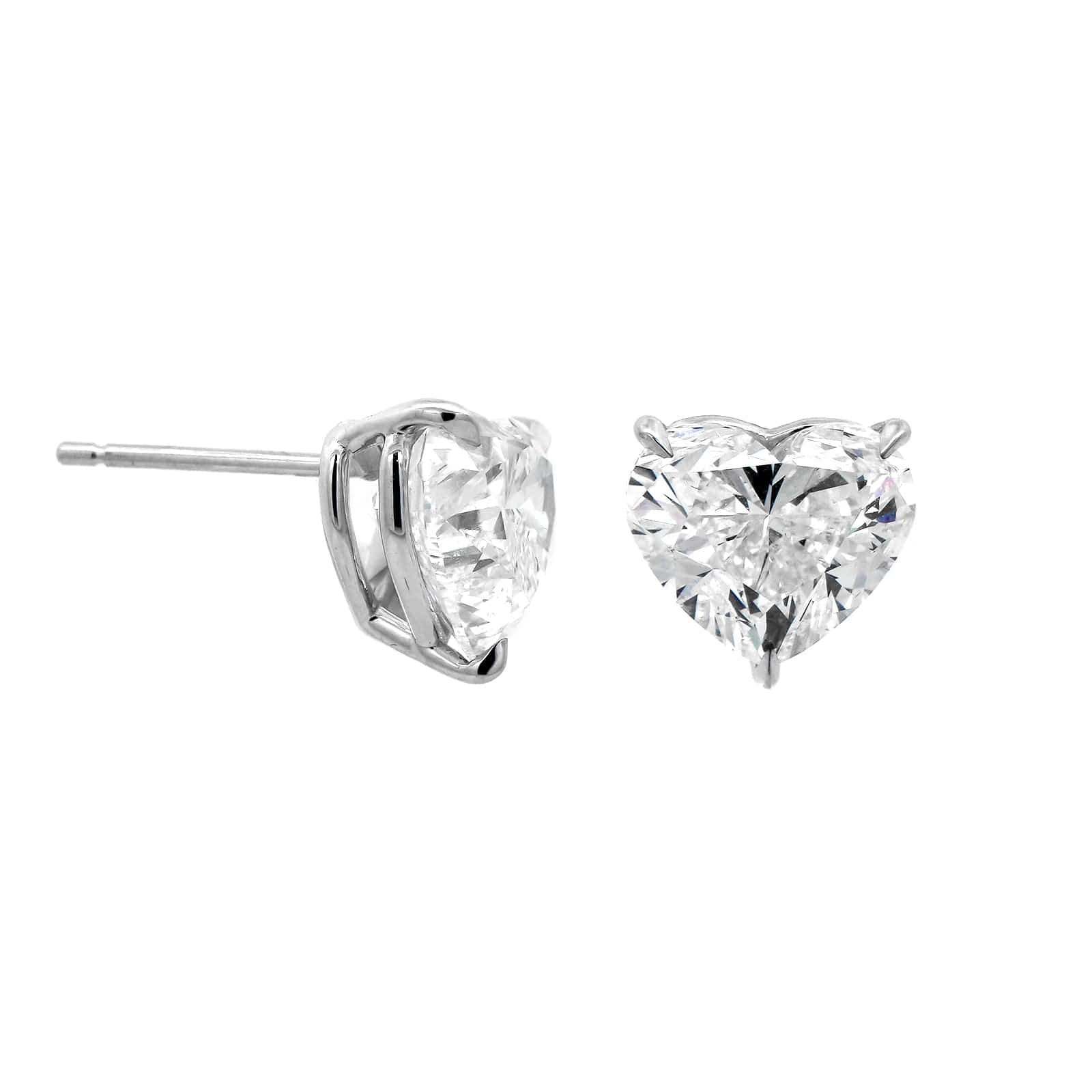 18K White Gold Heart Shaped Diamond Stud Earrings