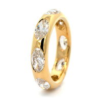 18K Yellow Gold Oval Diamond Polygon Wedding Band