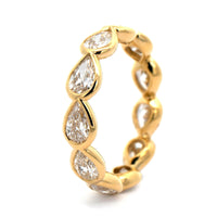 18K Yellow Gold Pear Shaped Diamond Buttercup Wedding Band