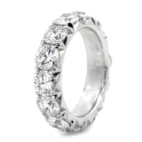 18K White Gold Round Diamond Eternity Band
