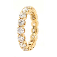 18K Yellow Gold Shared Prong Round Diamond Band