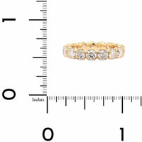 18K Yellow Gold Shared Prong Round Diamond Band