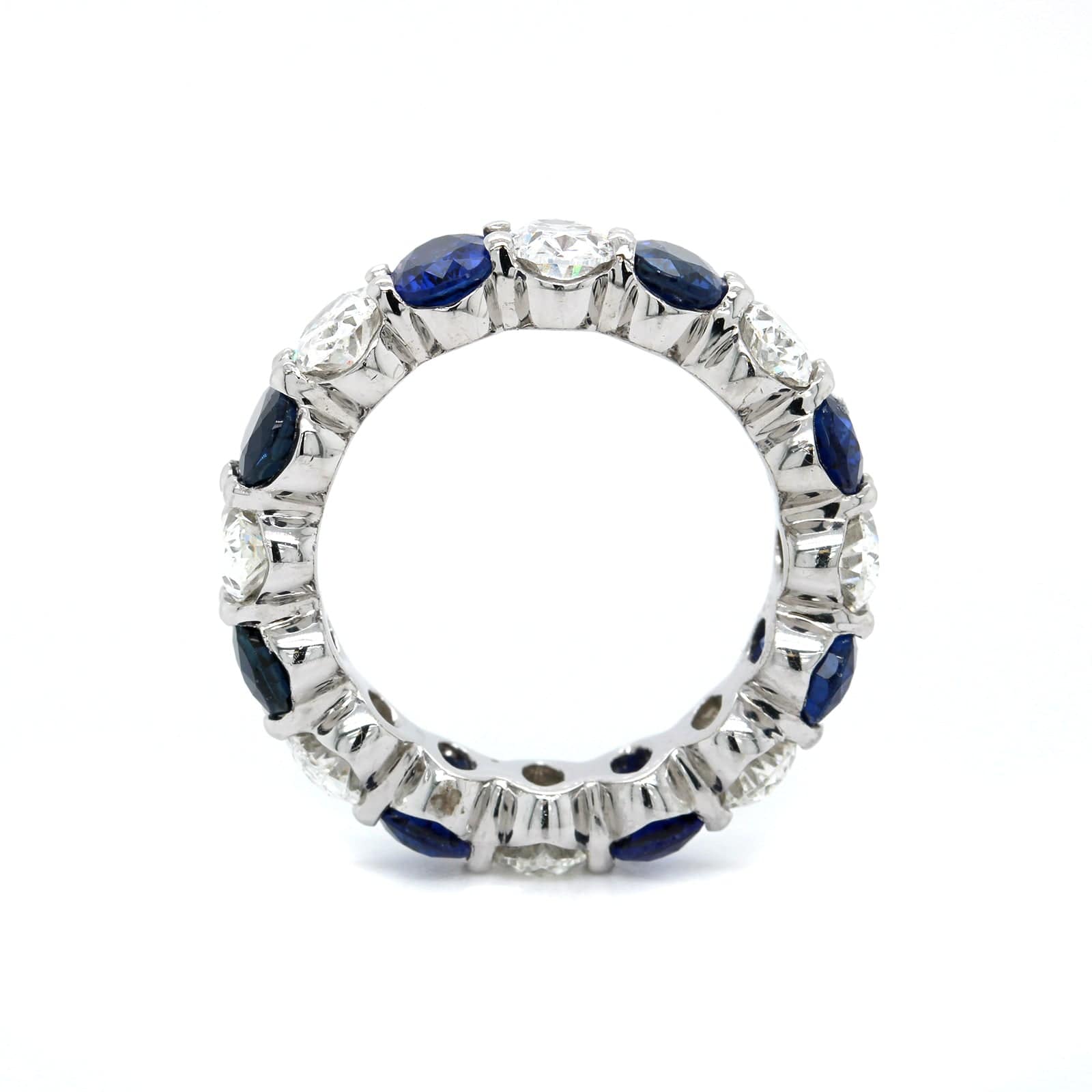 Platinum Shared Prong Alternating Oval Diamond and Sapphire Eternity Band