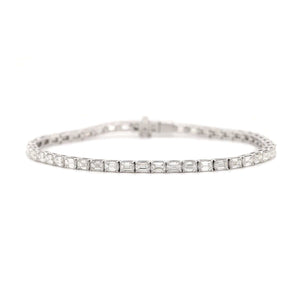 18K White Gold Emerald Cut Diamond Tennis Bracelet
