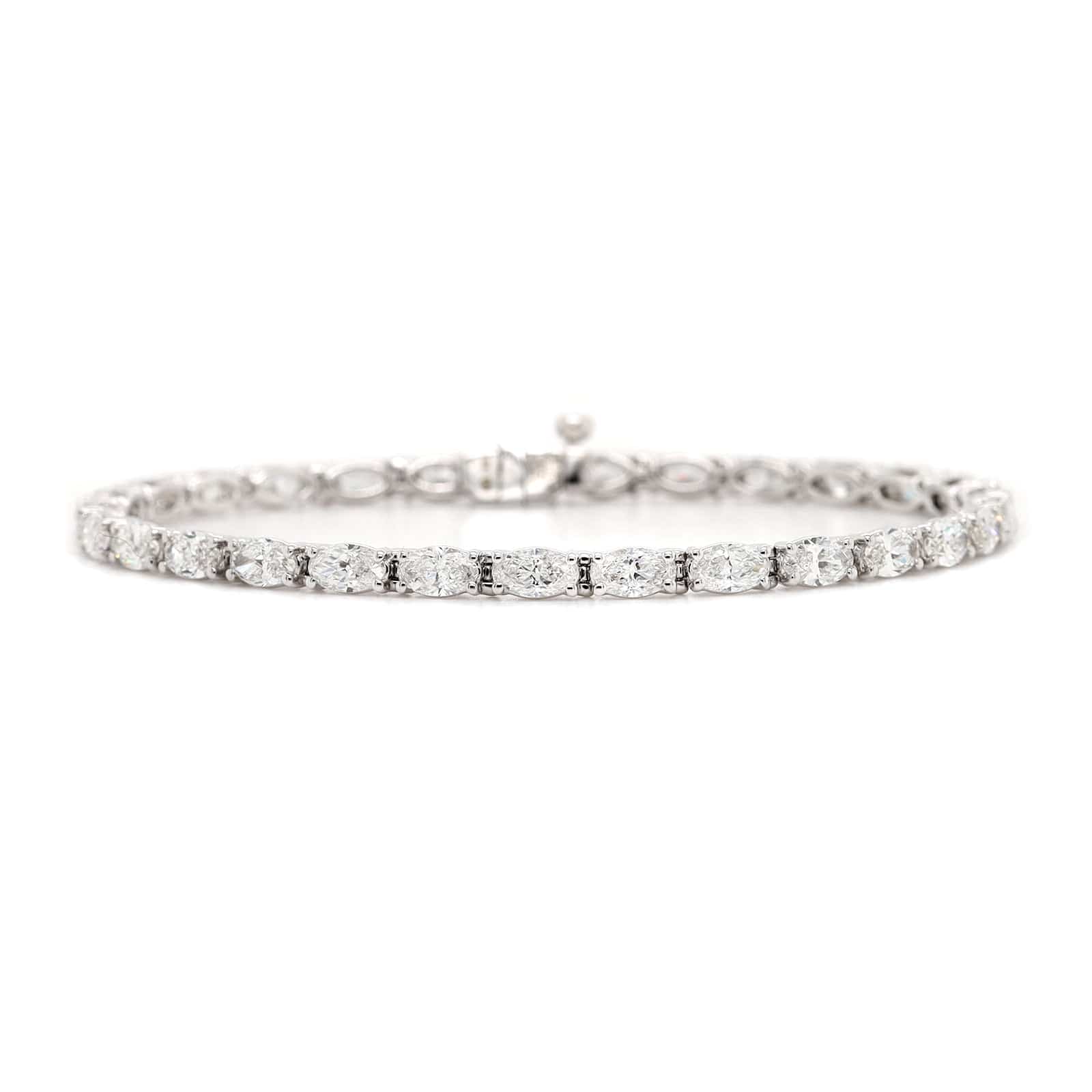 18K White Gold Moval Shaped Diamond Tennis Bracelet