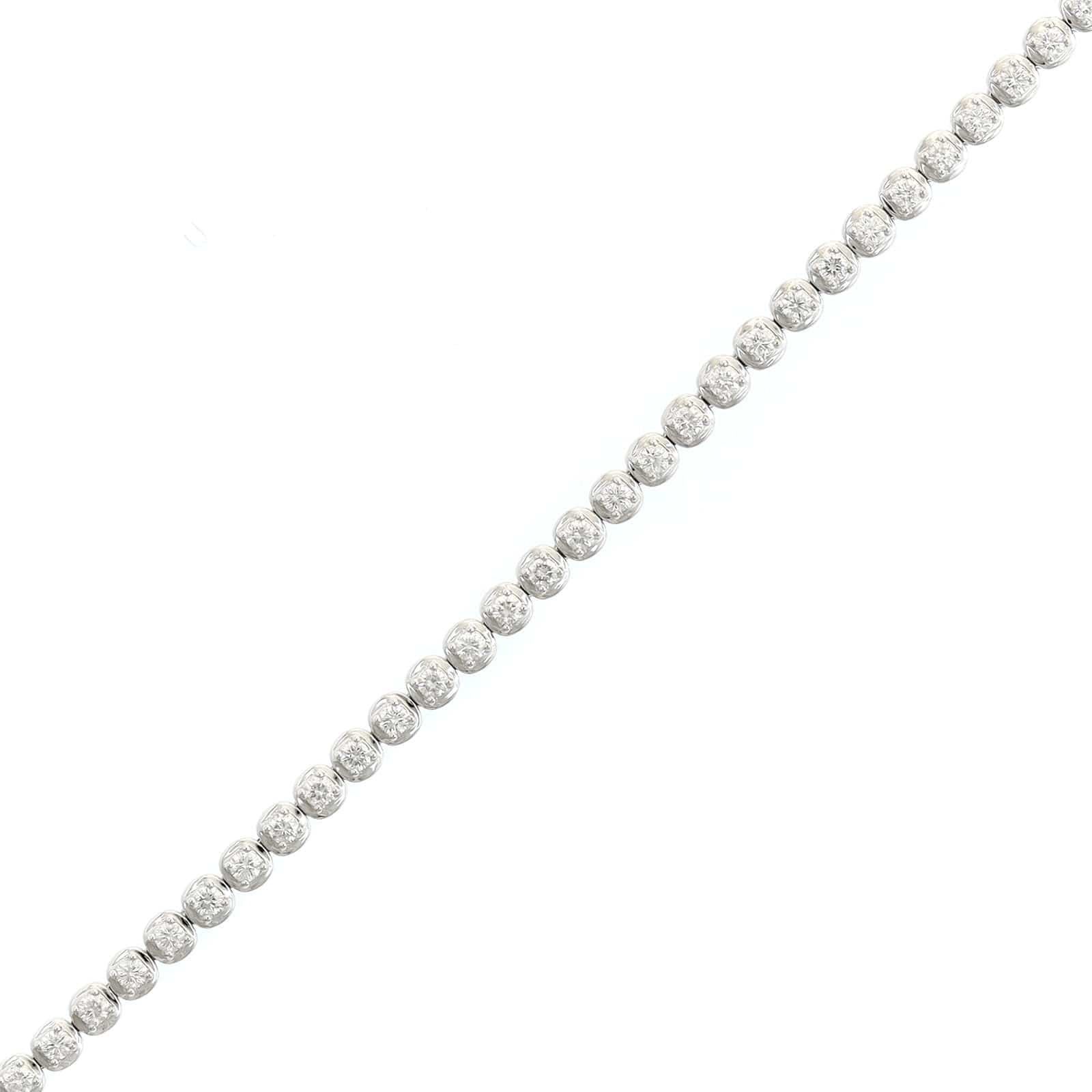 18K White Gold Illusion Bezel Round Diamond Tennis Bracelet