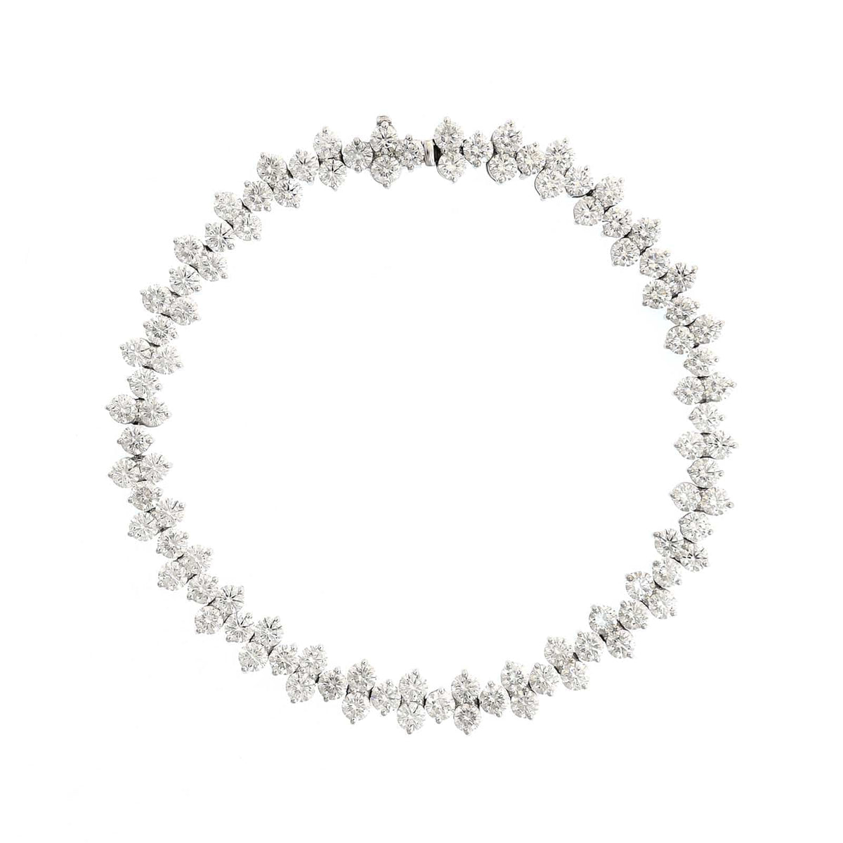 Etho Maria 18K White Gold Alternating Single and Double Diamond Pattern Bracelet
