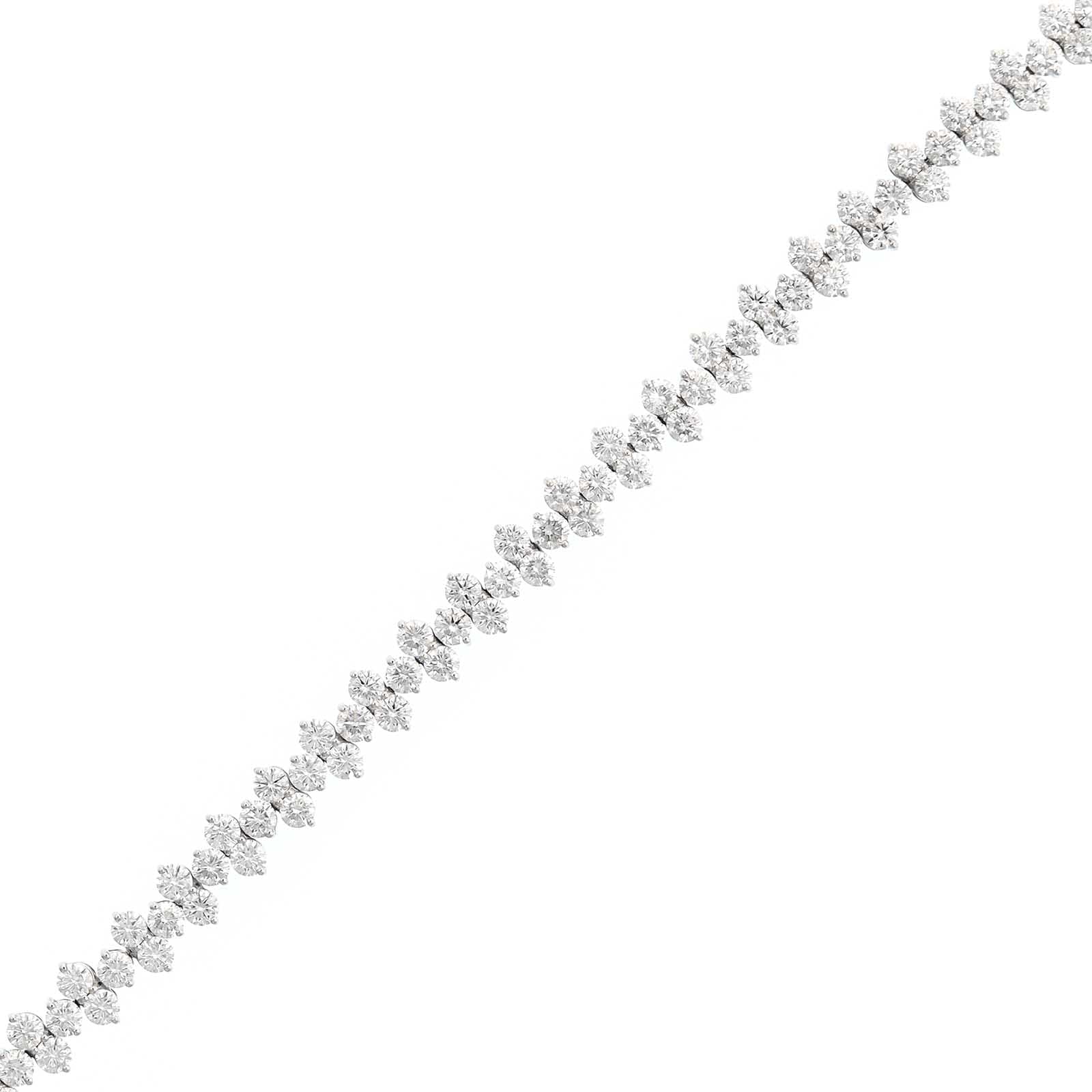 Etho Maria 18K White Gold Alternating Single and Double Diamond Pattern Bracelet