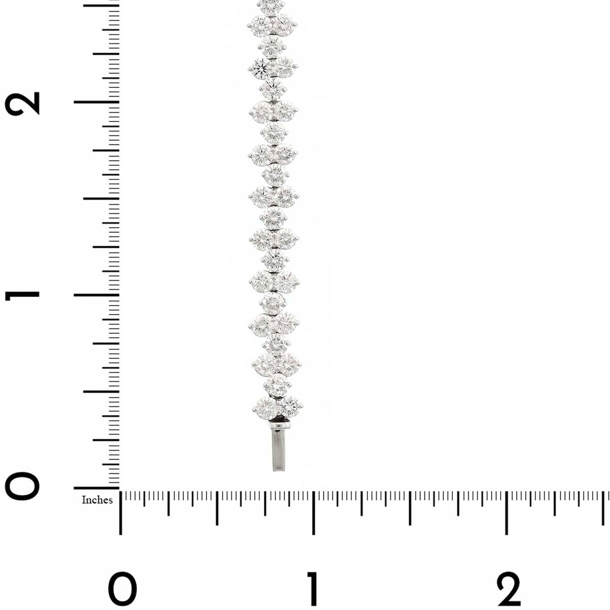 Etho Maria 18K White Gold Alternating Single and Double Diamond Pattern Bracelet