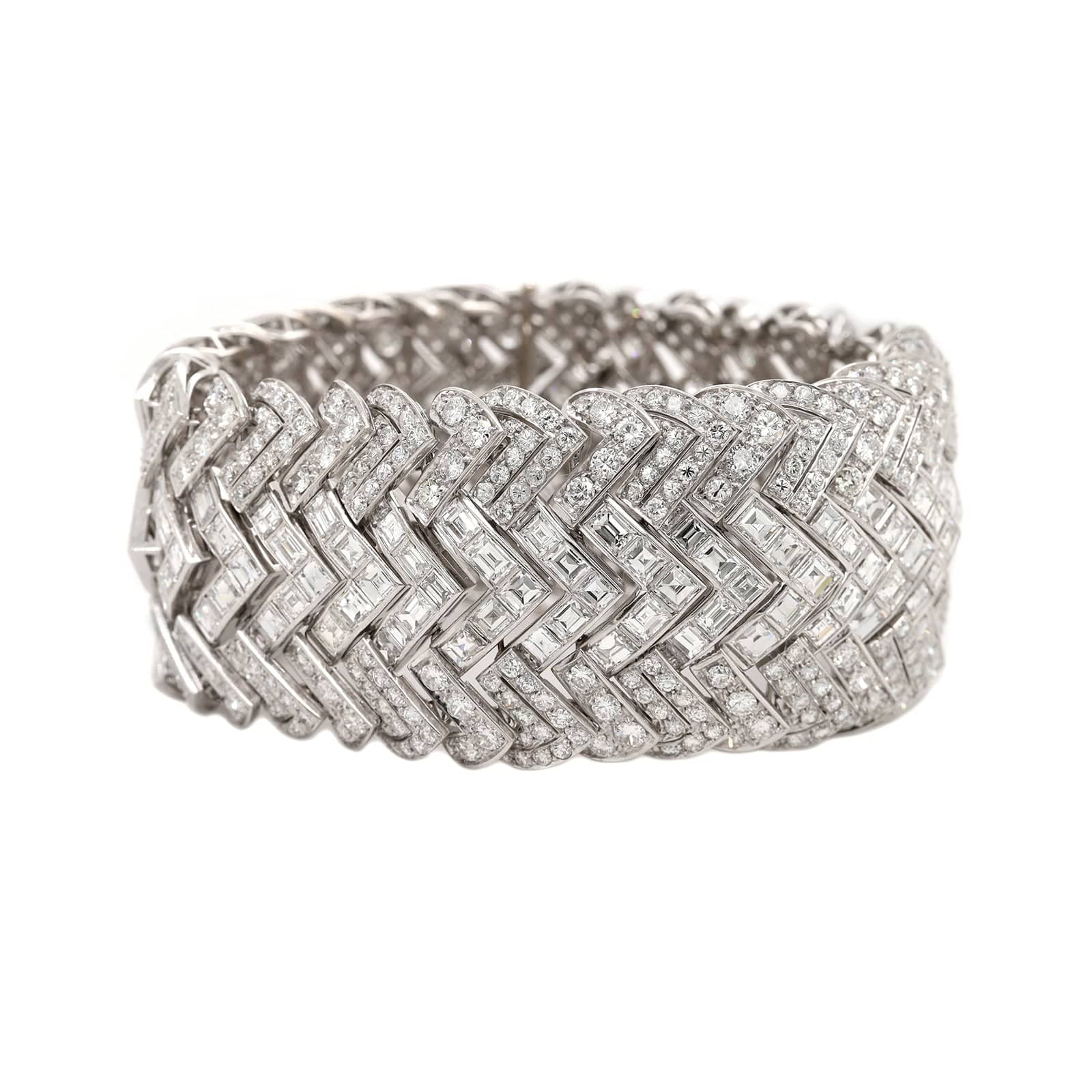Eclat Jewels Platinum French Chevron Diamond Pattern Wide Bracelet