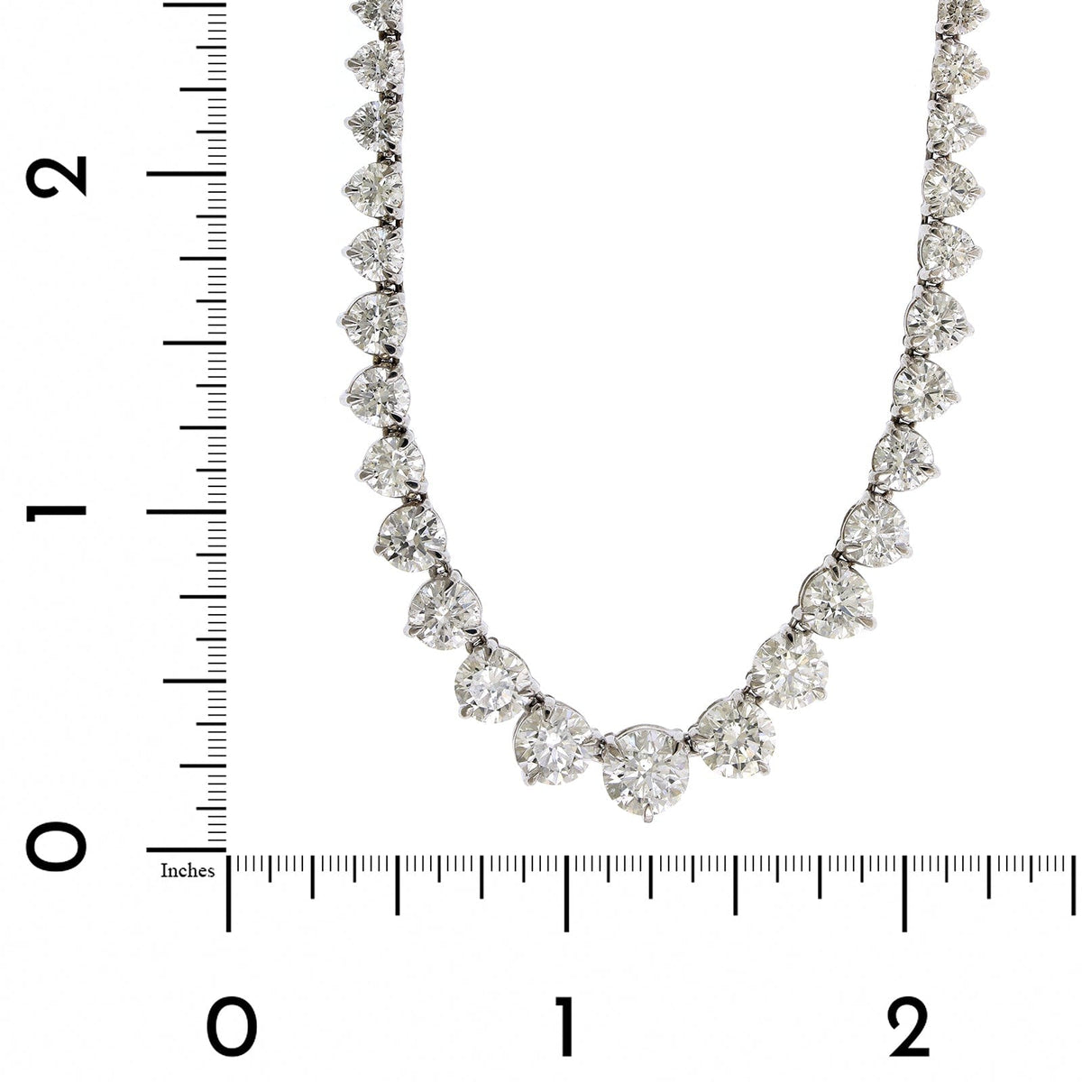 18K White Gold Graduated Diamond Tennis Necklace