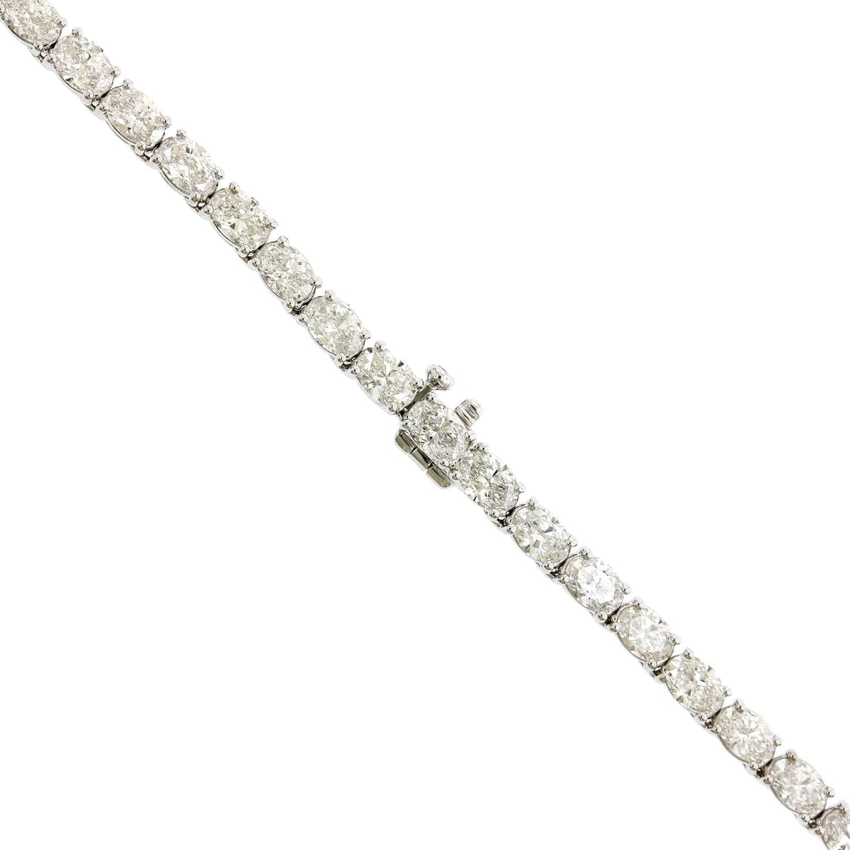 18K White Gold Oval Center Diamond Tennis Necklace