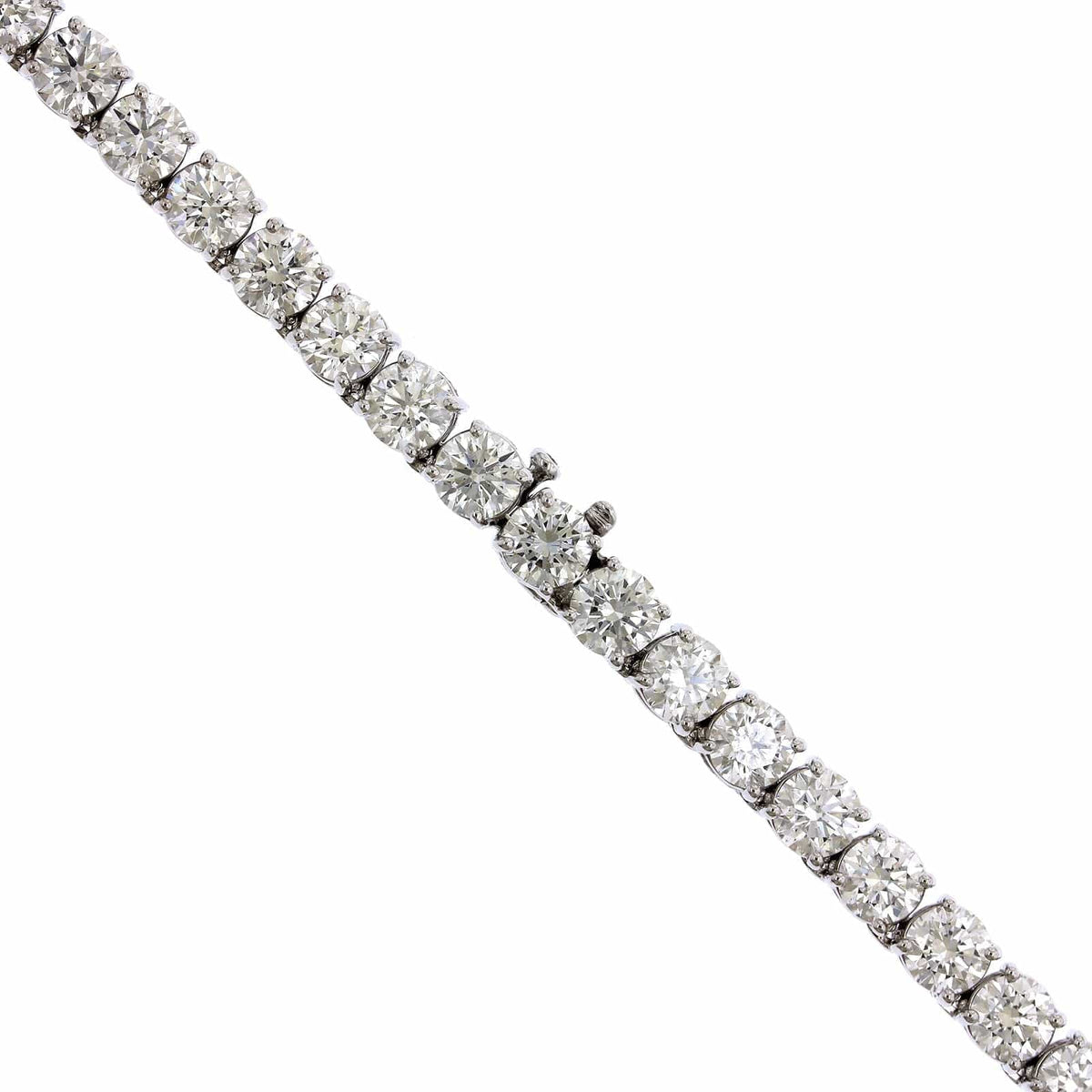 18K White Gold Diamond Tennis Necklace