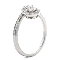18K White Gold Oval Diamond Ring