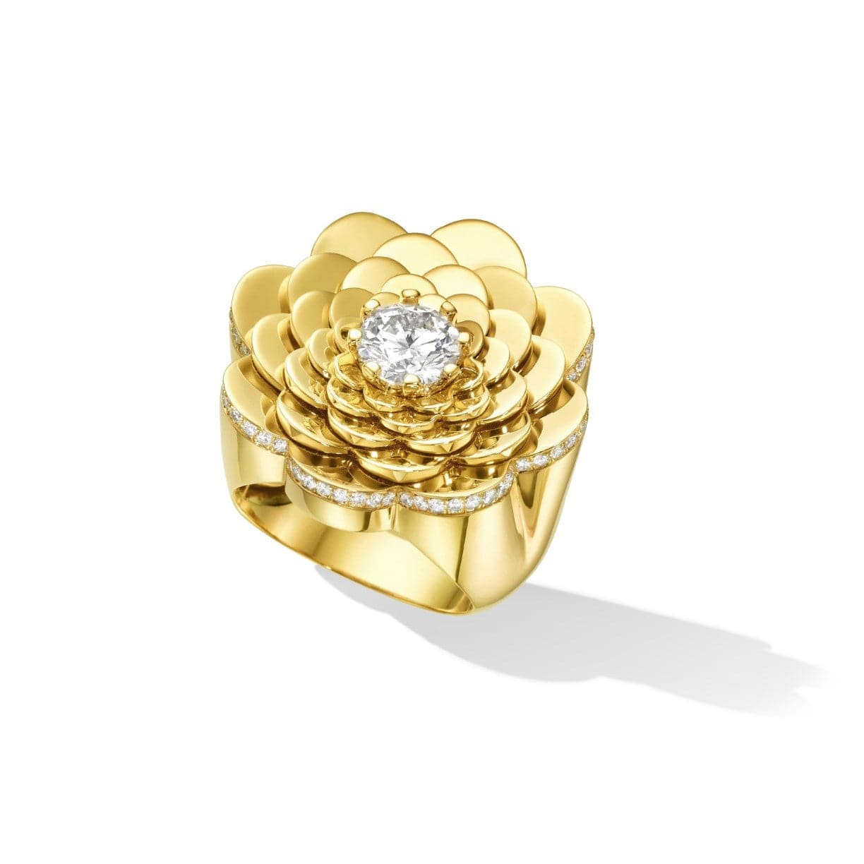 Cadar 18K Yellow Gold Flower Trio Diamond Cocktail Ring