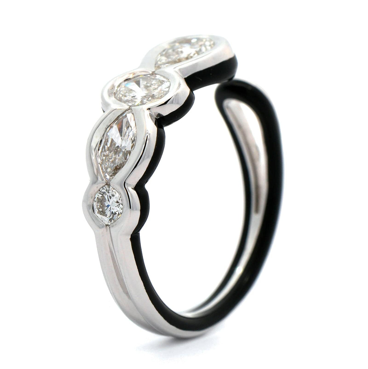 Etho Maria 18K White Gold Diamond and Black Ceramic Ring