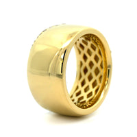 18K Yellow Gold Graduated Diamond Cigar Band