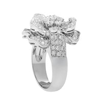 Leo Pizzo 18K White Gold Pave Diamond Flower Ring