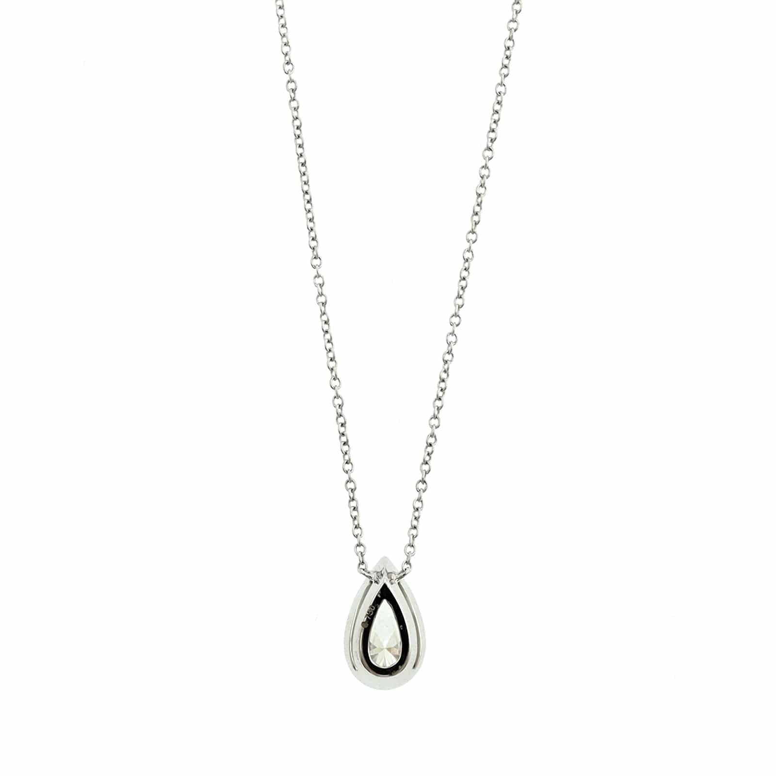 18K White Gold Pear Shaped Diamond Pendant Necklace