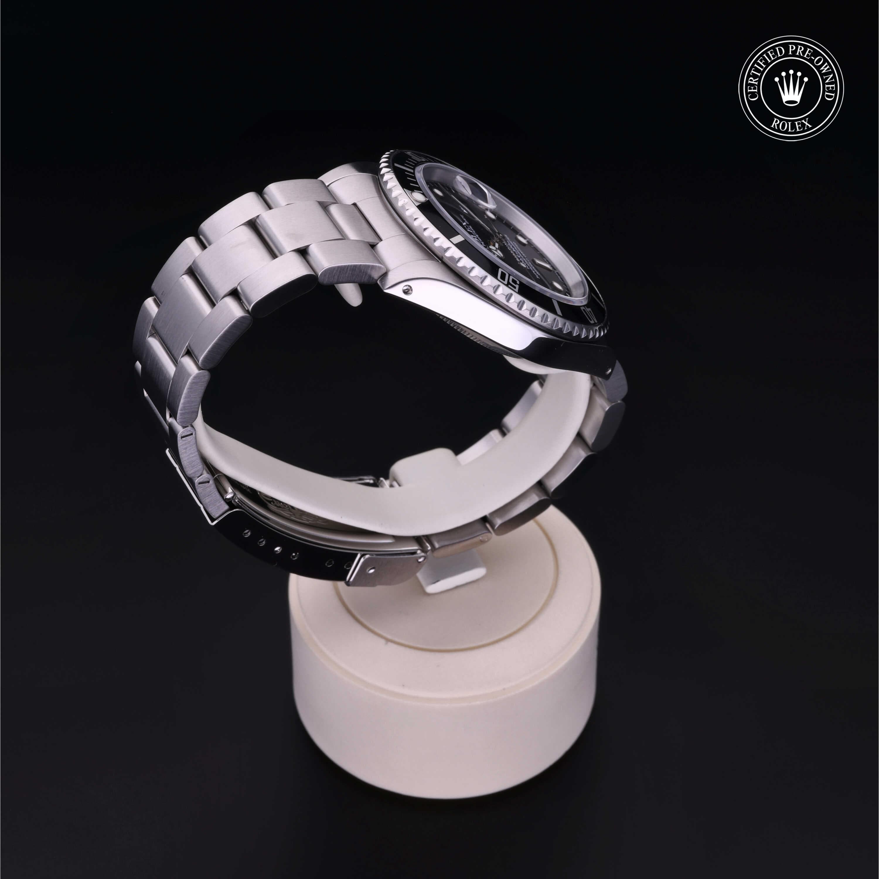 Rolex Certified Pre-Owned Submariner Date