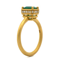 18K Yellow Gold Frame Set Emerald Ring