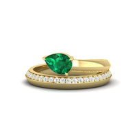 14K Yellow Gold Pear Shaped Emerald and Round Diamond Bypass Ring