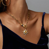 Sorellina 18K Yellow Gold Mother of Pearl and Diamond La Mano Hand Clasp Enhancer