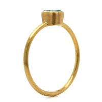 18K Yellow Gold Baguette Emerald Bezel Set Ring