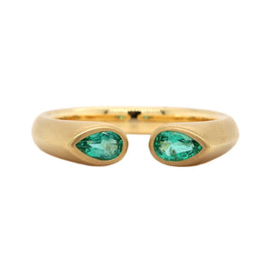 18K Yellow Gold Pear Shaped Emerald Huggie Ring