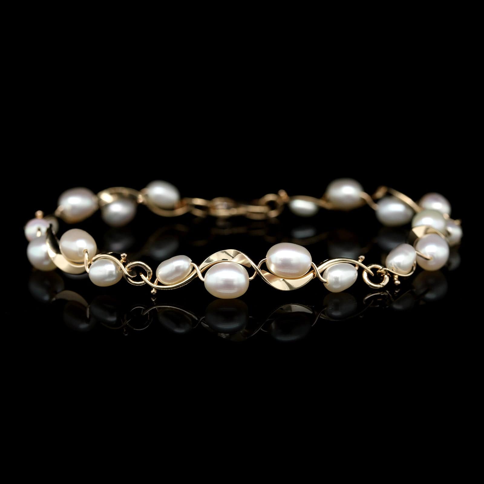 Tom Kruskal 14K Yellow Gold Estate Cultured Freshwater Pearl Ruffle Bracelet