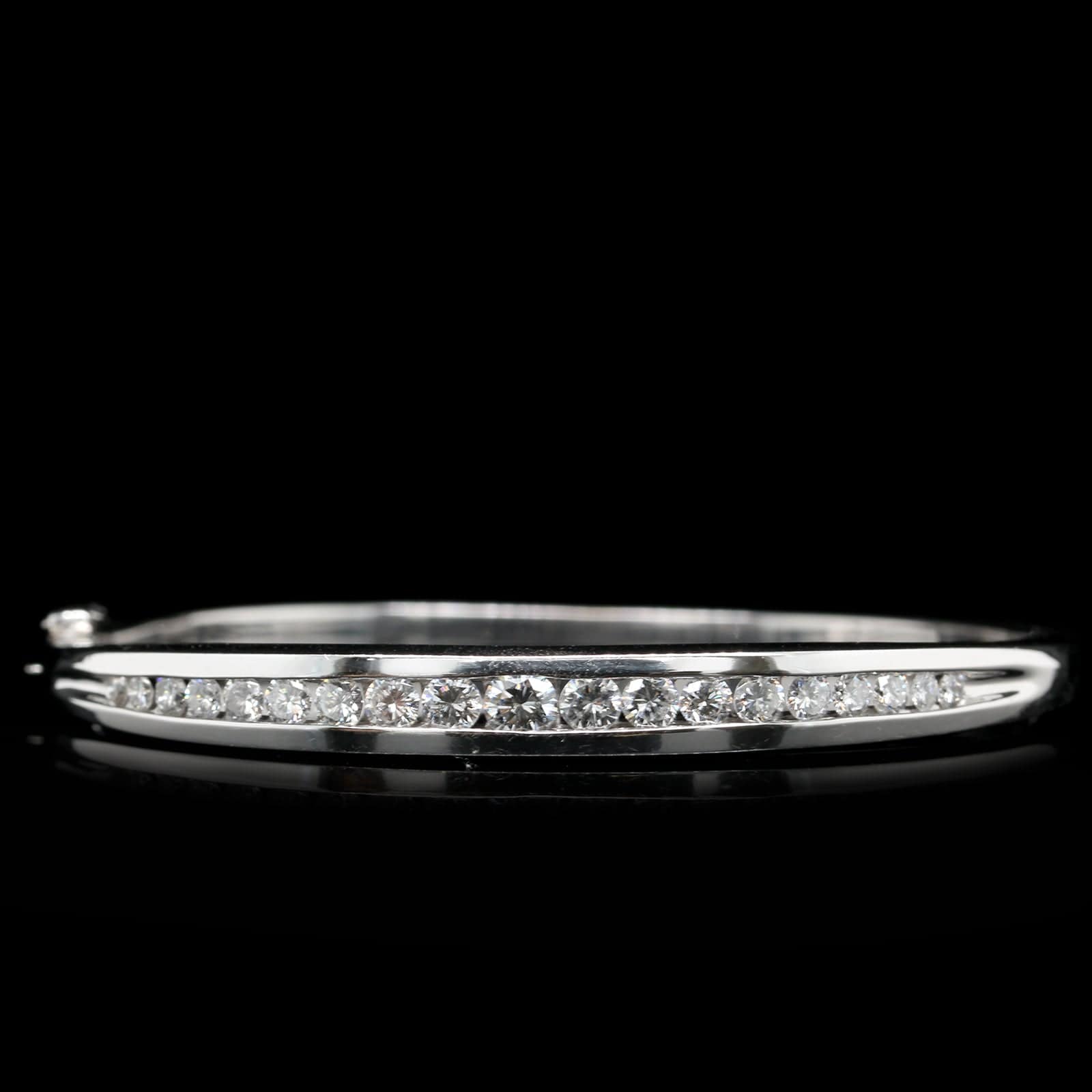 14K White Gold Estate Diamond Bangle