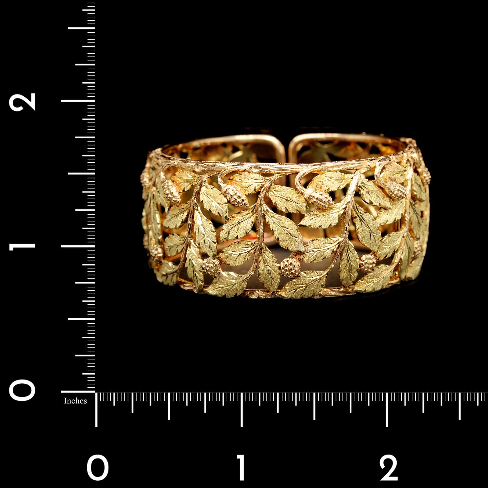 Buccellati 18K Yellow Gold Estate Leaf Cuff Bracelet