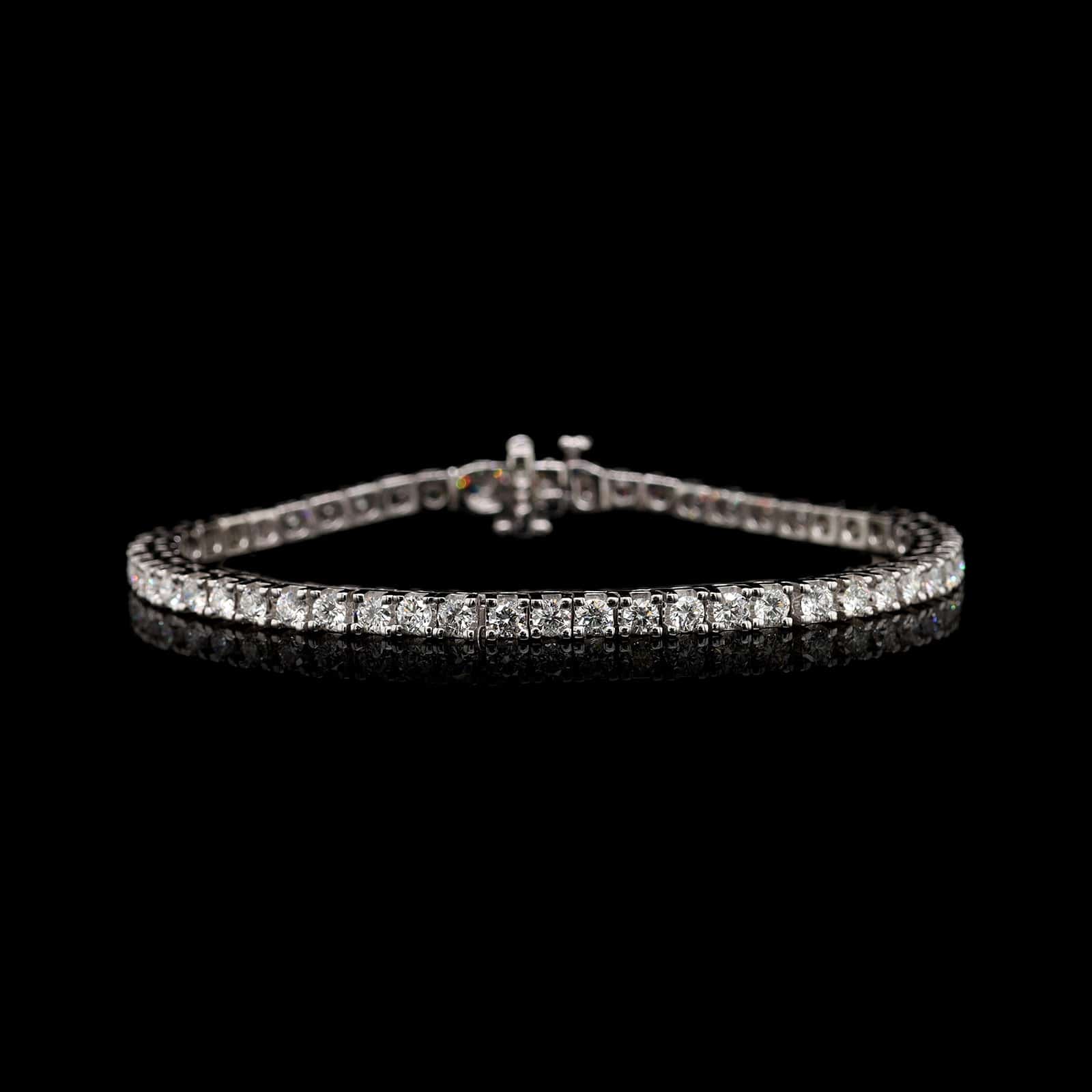 14K White Gold Estate Diamond Tennis Bracelet